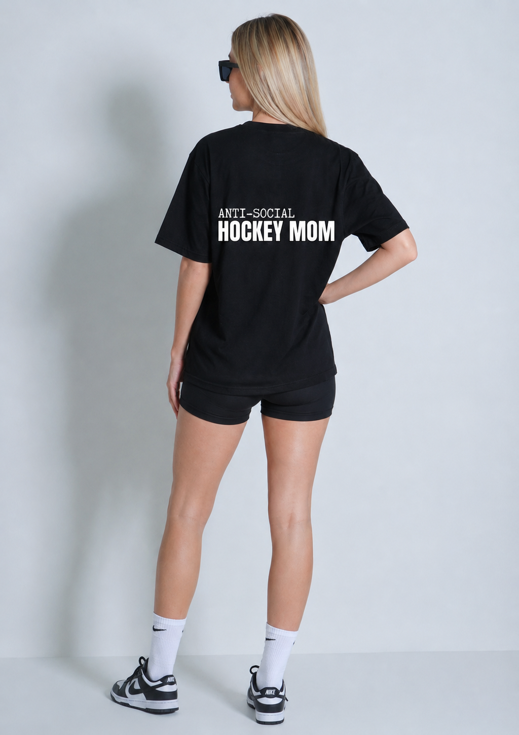 ANTI-SOCIAL HOCKEY MOM T-SHIRT